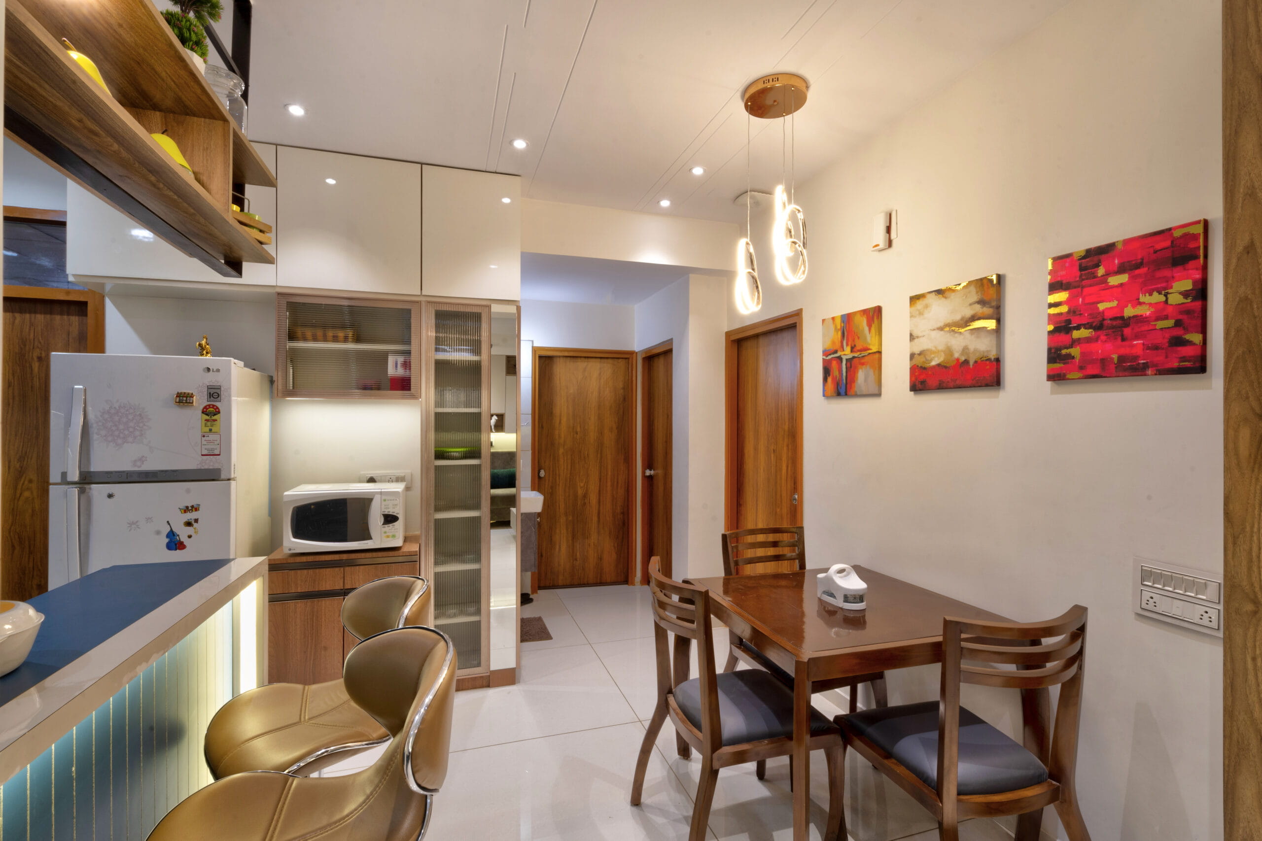 compact-dining-area-with-kitchen-view.