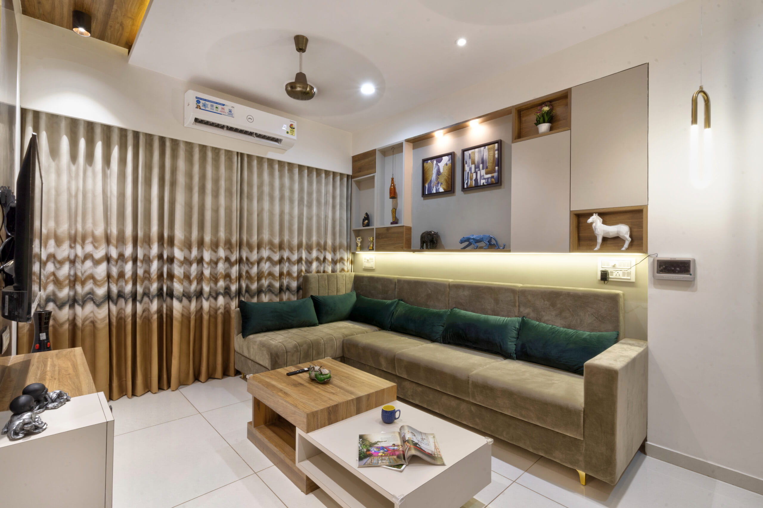compact-foyer-seating-with-green-sofa