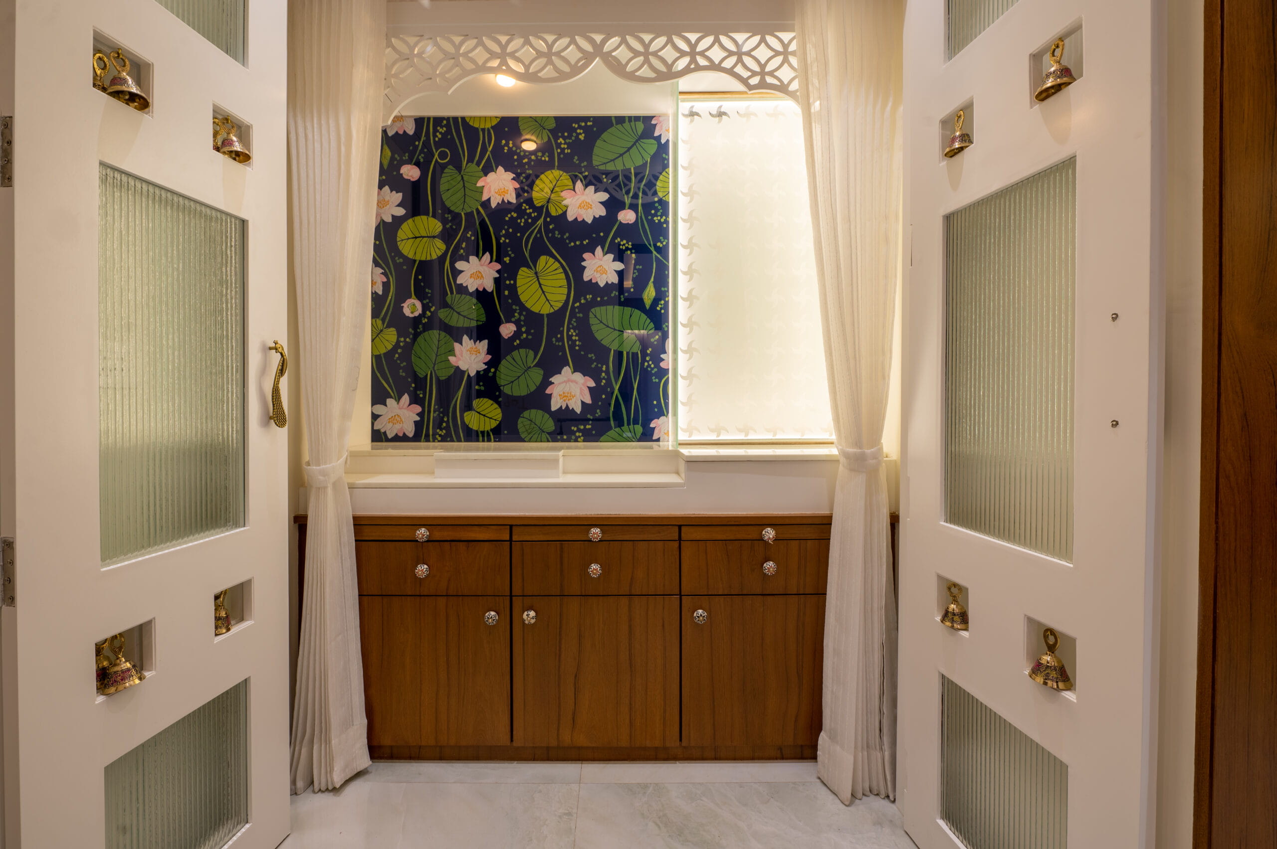 lotus-theme-mandir-design-ahmedabad.