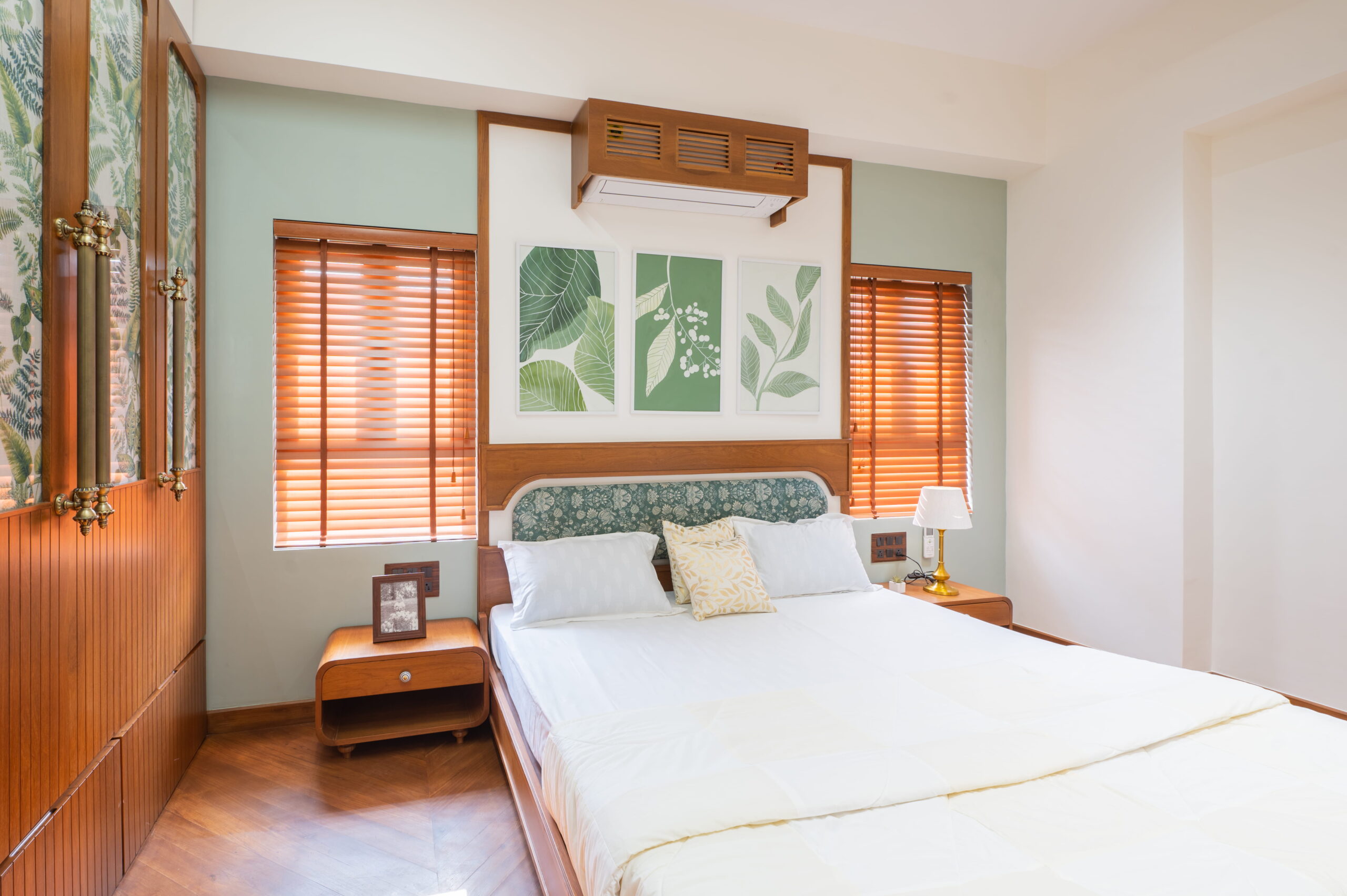 floral-fabric-wardrobe-design-guest-room.jpg